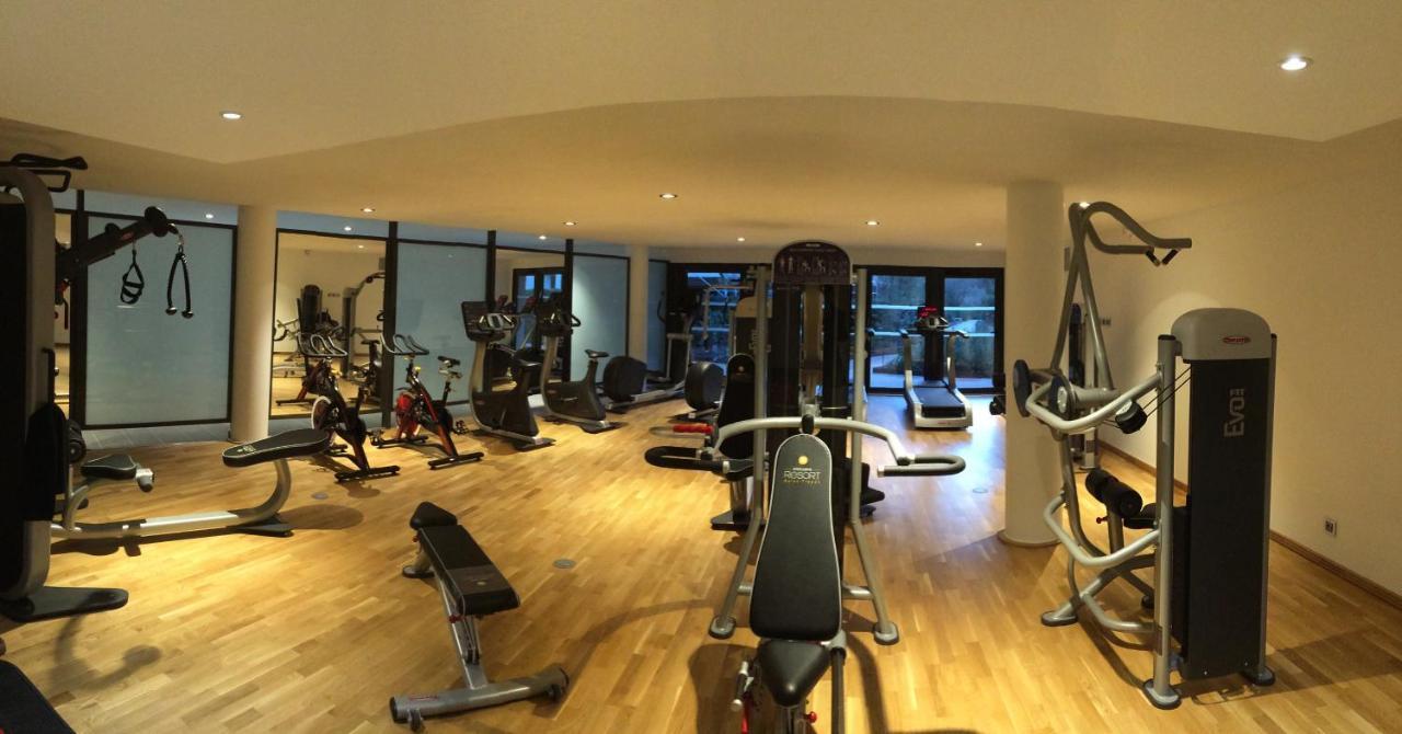 סן טרופז Exclusive Resort Apartments With Parking מראה חיצוני תמונה